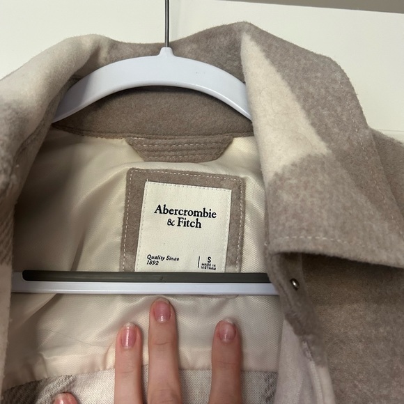 Abercrombie Plaid Shacket - Picture 3 of 4